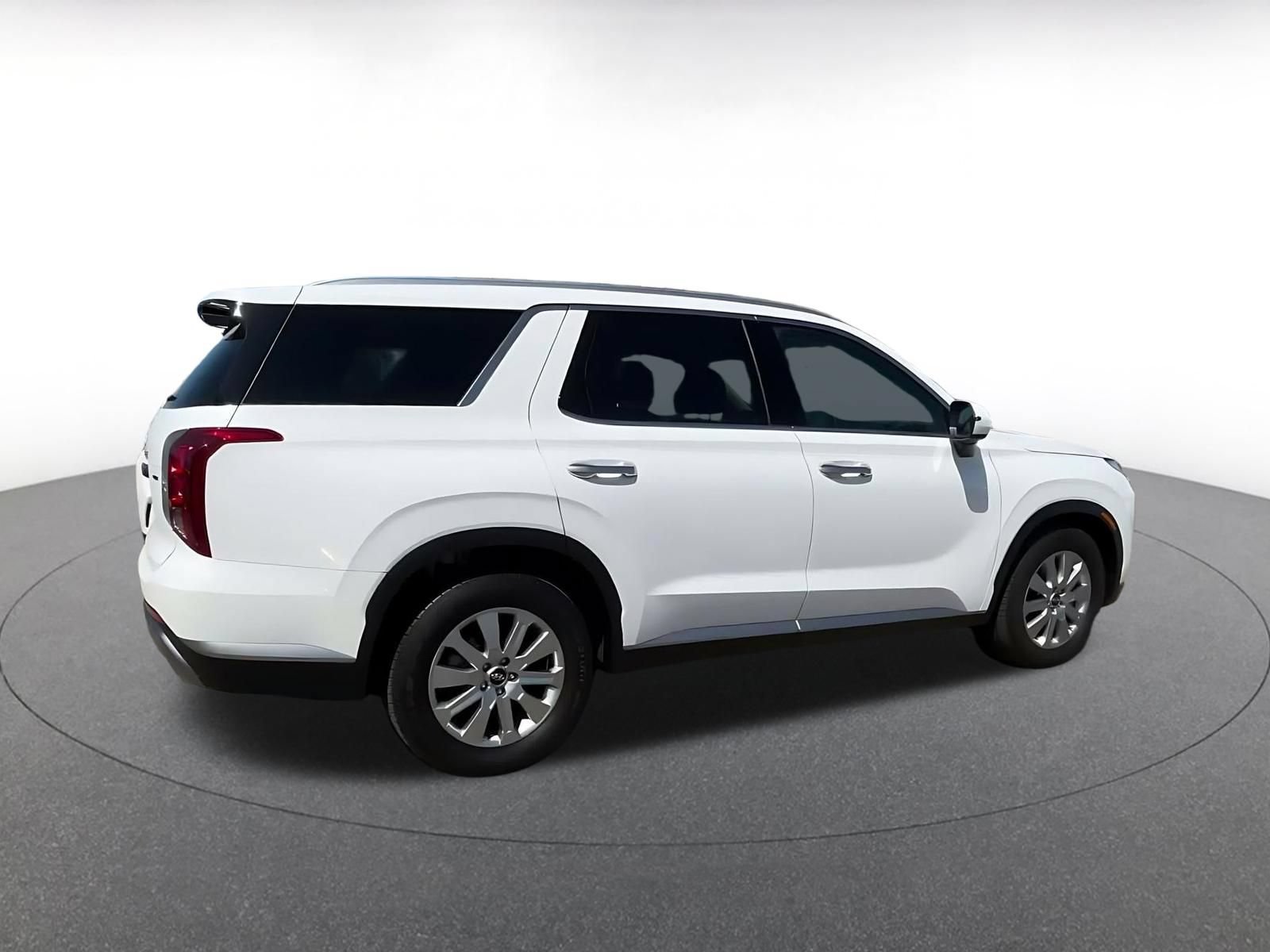 Used 2025 Hyundai Palisade SEL AWD/4WD image 14