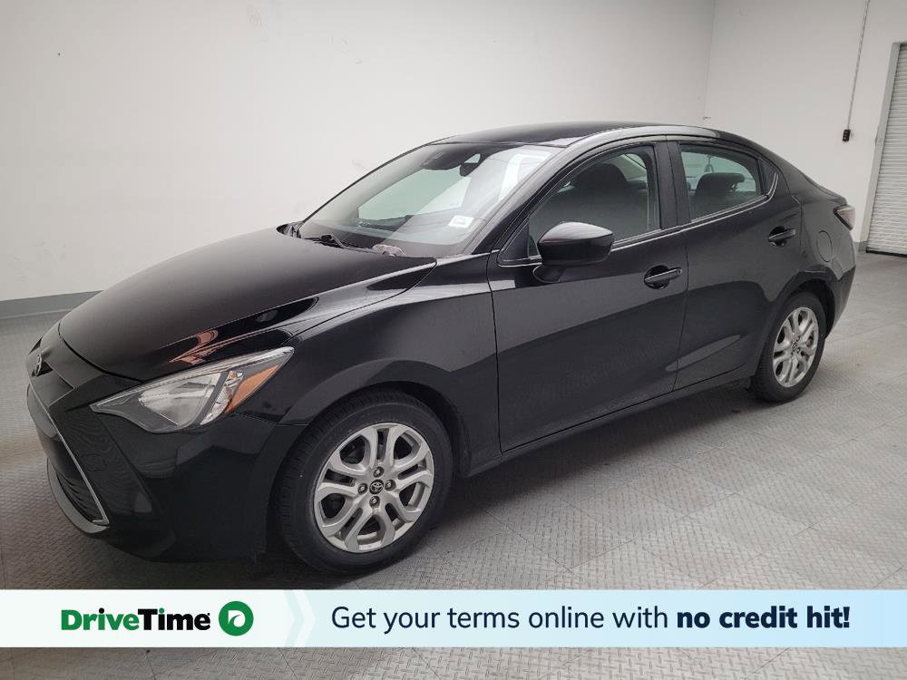 Used 2017 Toyota Yaris iA FWD image 1