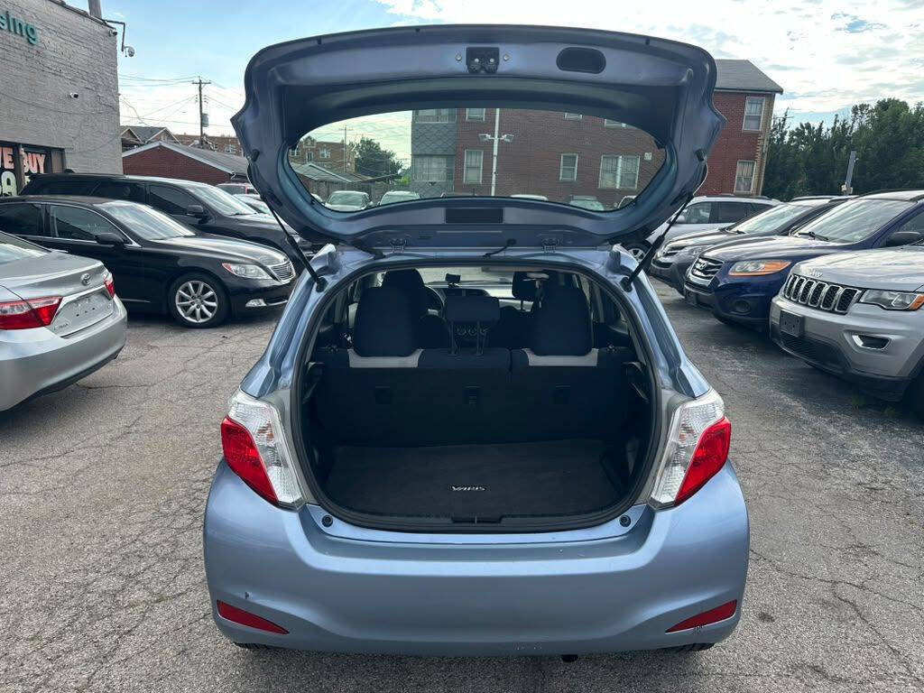 Used 2013 Toyota Yaris LE FWD image 23