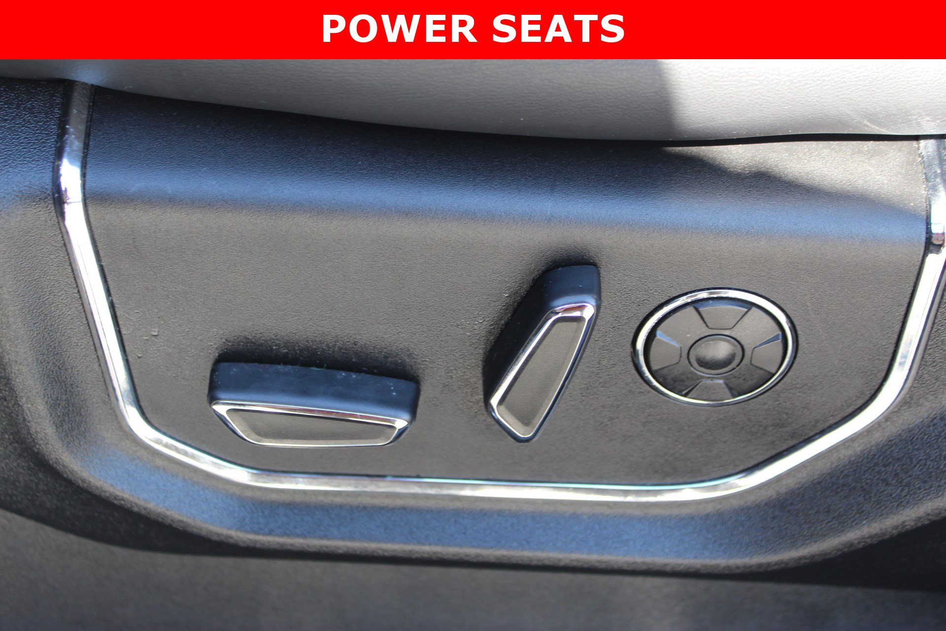 Used 2018 Ford Expedition Max Platinum image 14