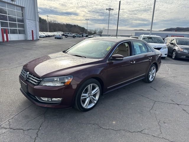Used 2014 Volkswagen Passat TDI SEL Premium image 4