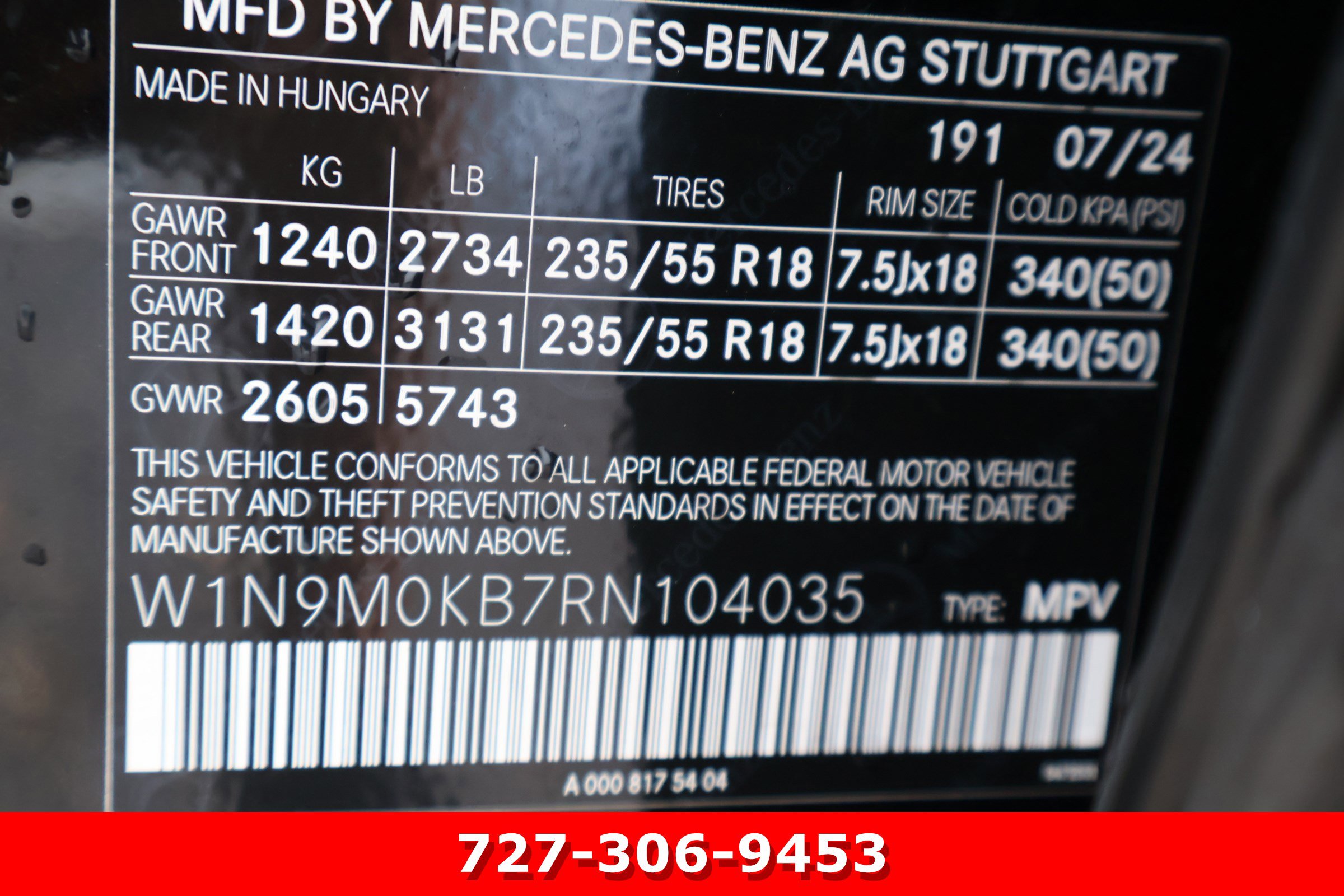 Certified 2024 Mercedes-Benz EQB 300 4MATIC image 31