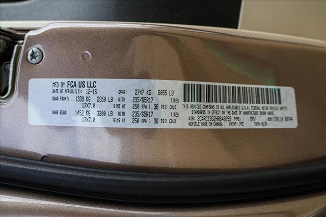 Used 2017 Chrysler Pacifica Touring-L image 29