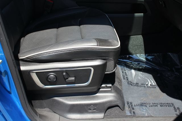 Used 2025 RAM 1500 Laramie w/ Night Edition AWD/4WD image 32