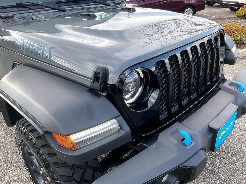 Used 2023 Jeep Wrangler Unlimited w/ Cold Weather Group AWD/4WD image 31