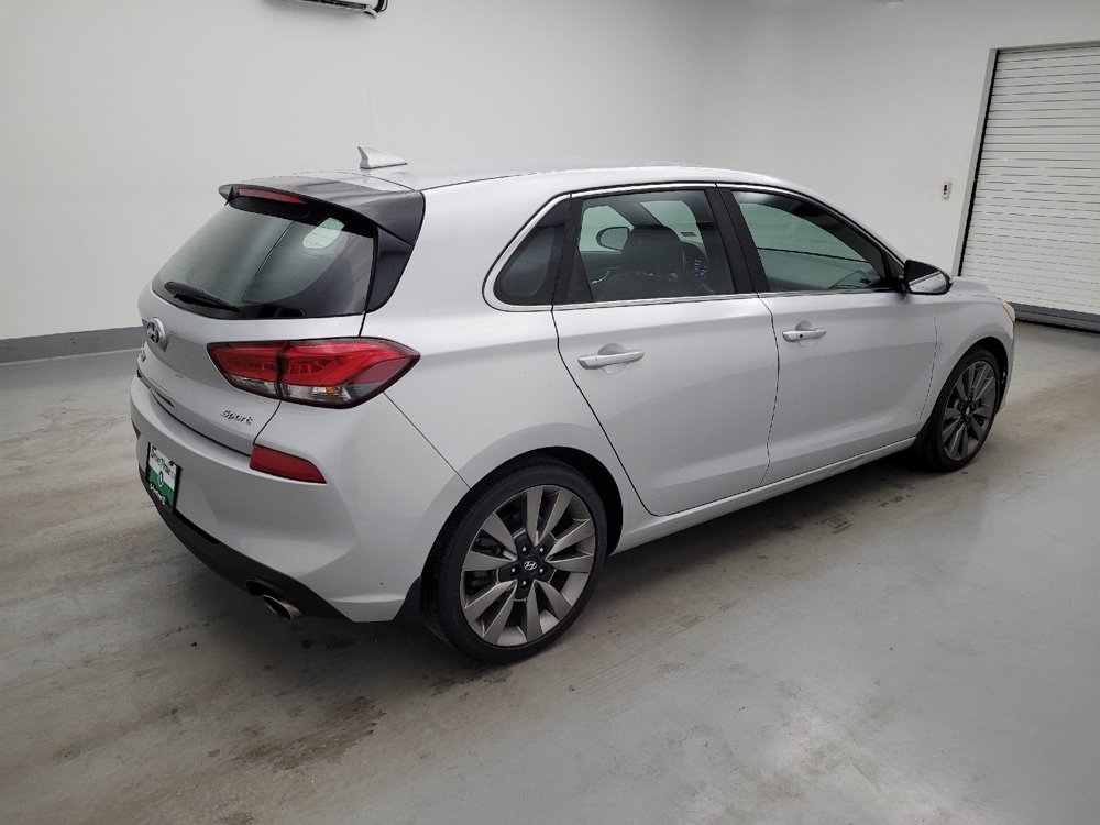 Used 2018 Hyundai Elantra GT Sport FWD image 10
