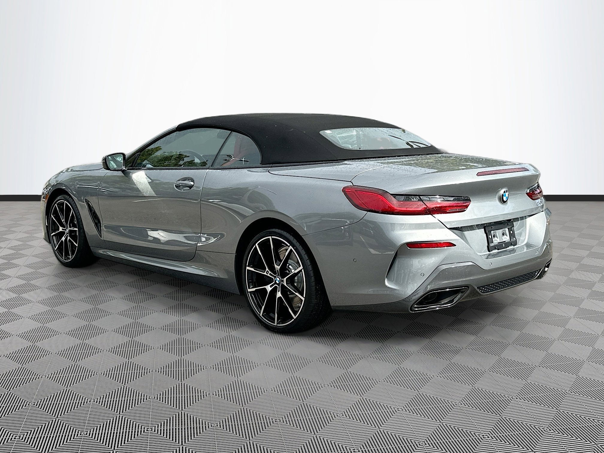 New 2026 BMW 840i Convertible w/ Comfort Seating Package image 4