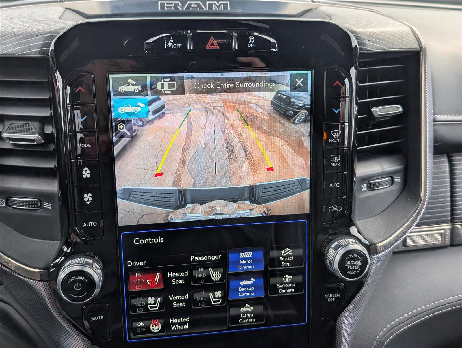 Used 2020 RAM 3500 Limited image 37