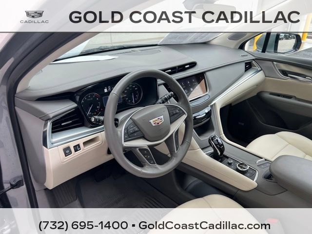 Used 2024 Cadillac XT5 Premium Luxury w/ LPO, Floor Liner Package AWD/4WD image 19