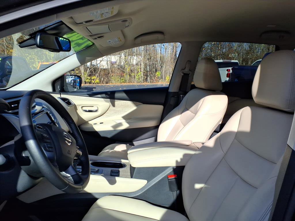 Used 2022 Nissan Murano SV w/ Cargo Package AWD/4WD image 12
