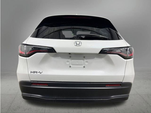 New 2026 Honda HR-V LX image 4