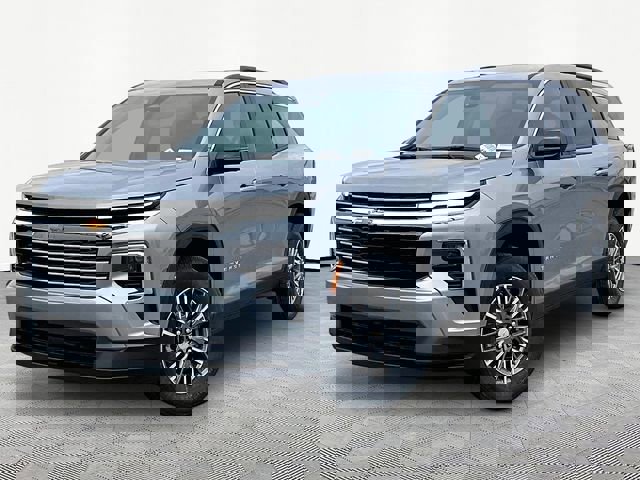 New 2026 Chevrolet Traverse LT w/ Driver Confidence Package image 3