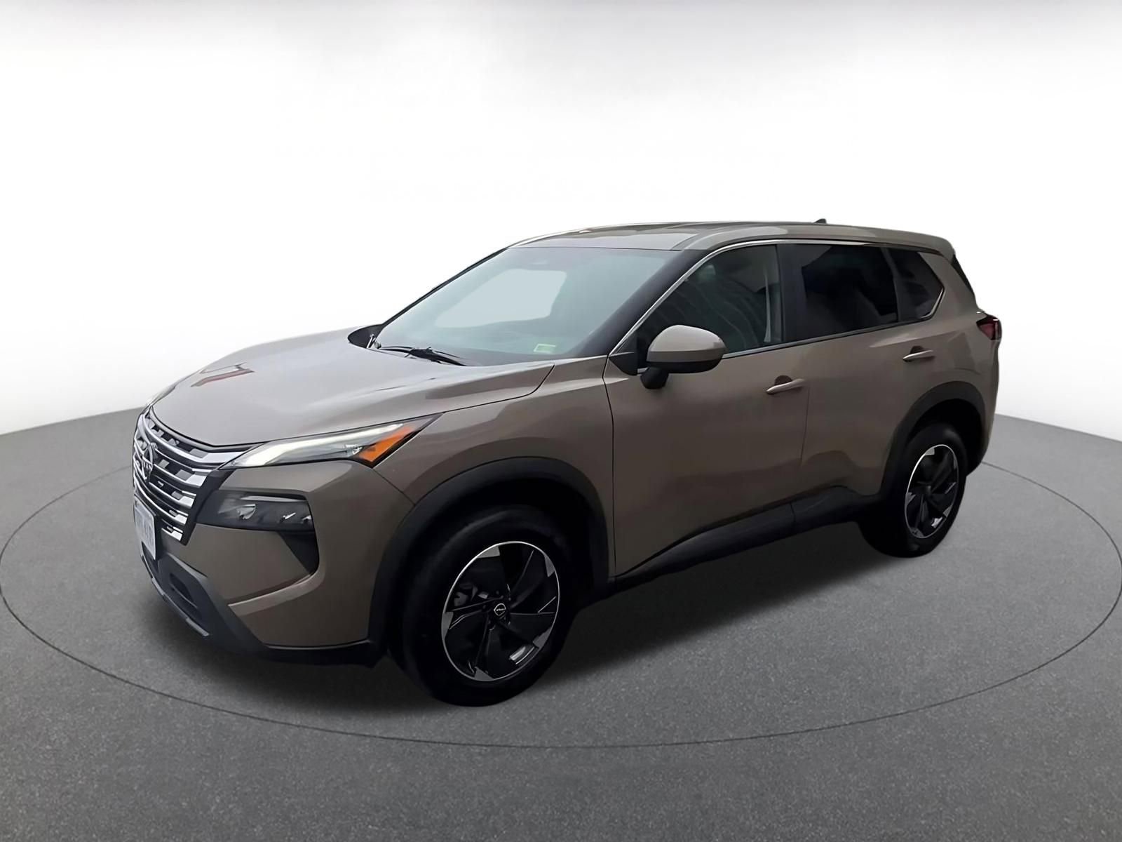 Used 2025 Nissan Rogue SV AWD/4WD image 7