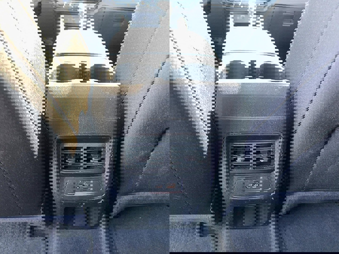 Used 2024 GMC Canyon Elevation w/ Convenience Package image 28