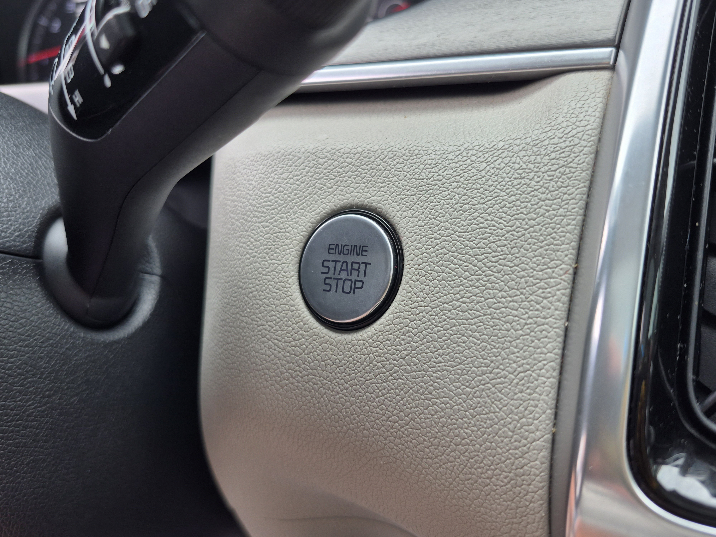 Used 2022 Kia Sorento SX FWD image 31