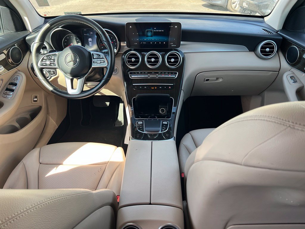 Used 2021 Mercedes-Benz GLC 300 4MATIC image 12