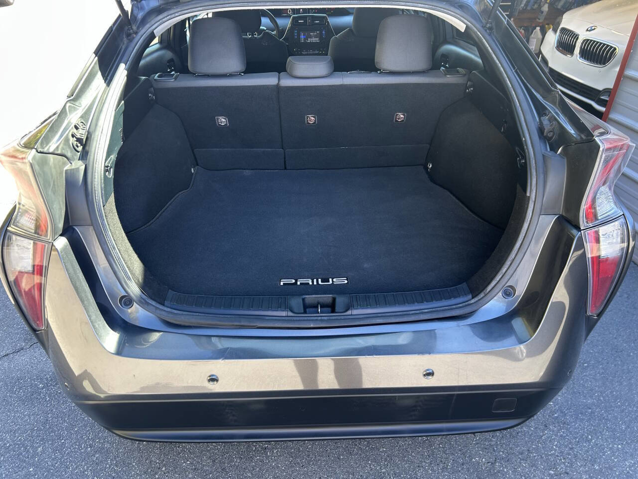 Used 2017 Toyota Prius Two image 23