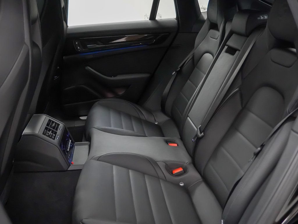 New 2026 Porsche Panamera 4 AWD/4WD image 18