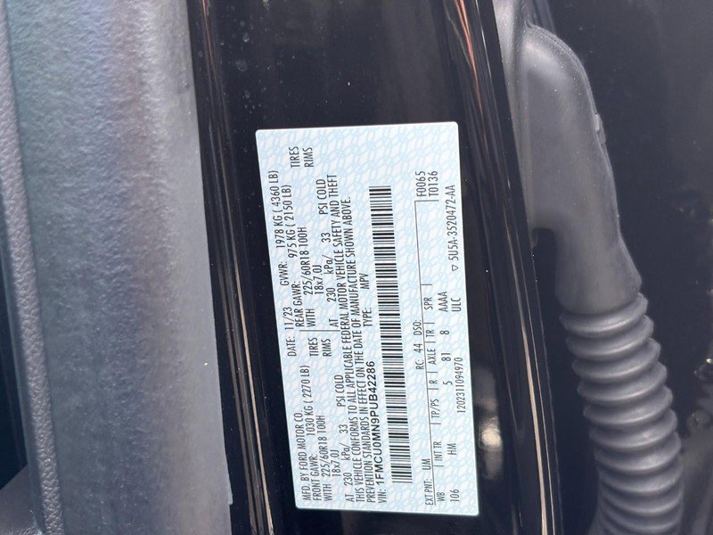 Used 2023 Ford Escape ST-Line w/ Tech Pack #1 FWD image 23