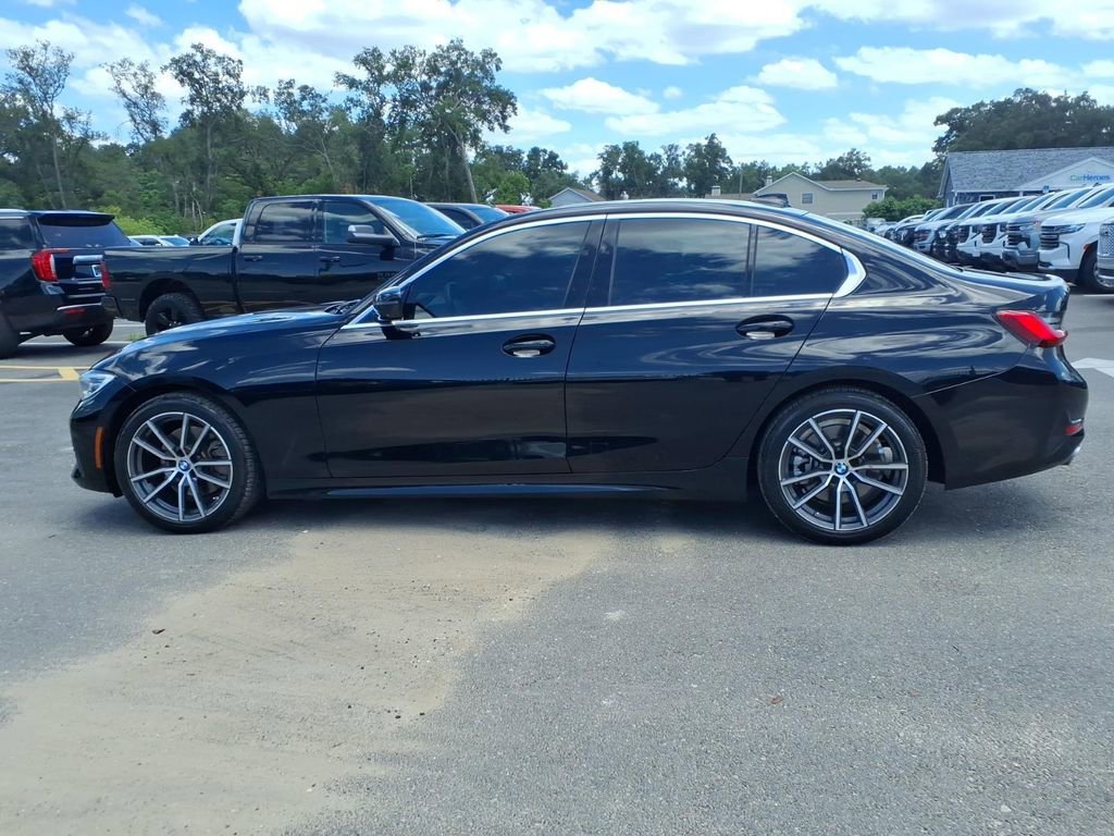 Used 2021 BMW 330i Sedan w/ Premium Package RWD image 4