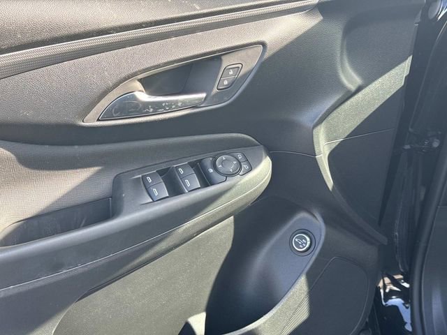 New 2026 Buick Envista Sport Touring FWD image 22