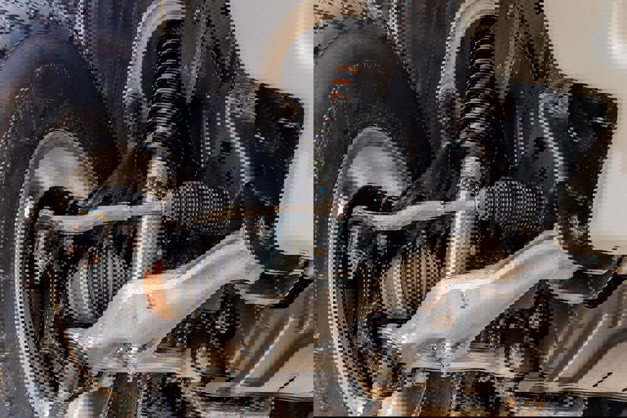 Used 2023 Ford Bronco Heritage Edition AWD/4WD image 13