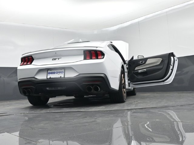 Used 2025 Ford Mustang GT Premium RWD image 72