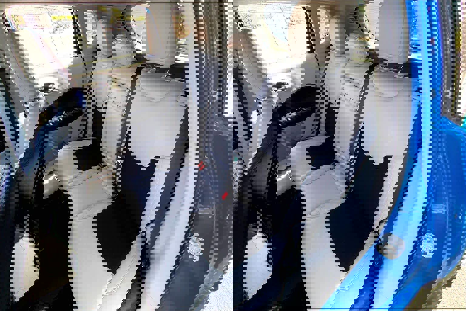 Used 2017 Jeep Compass Latitude w/ Popular Equipment Group image 18