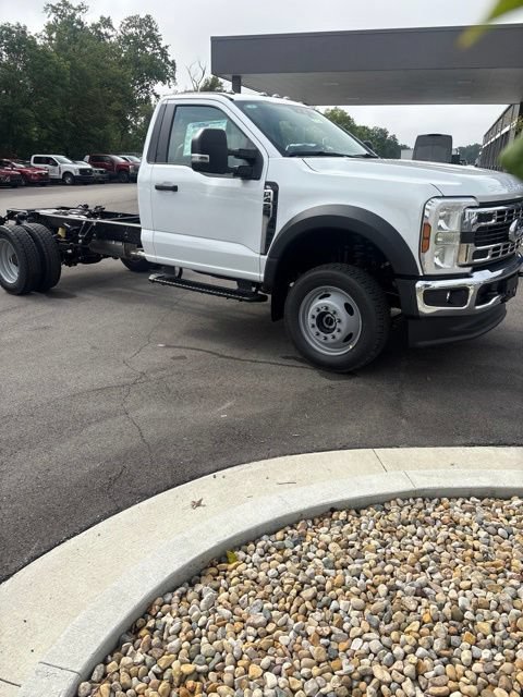 New 2026 Ford F450 XL w/ XL Chrome Package AWD/4WD image 3