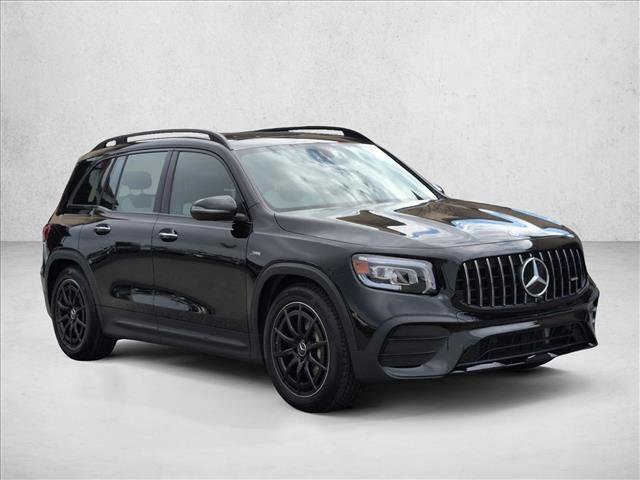 Certified 2022 Mercedes-Benz GLB 35 AMG 4MATIC image 3