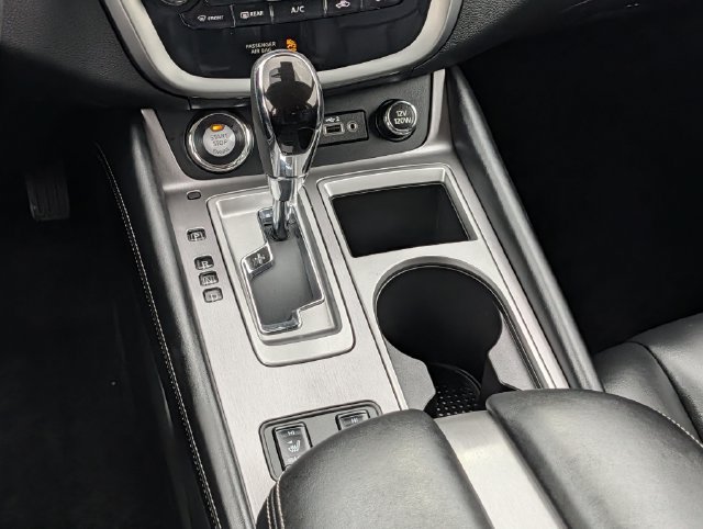 Used 2024 Nissan Murano SV w/ SV Midnight Edition Package FWD image 14
