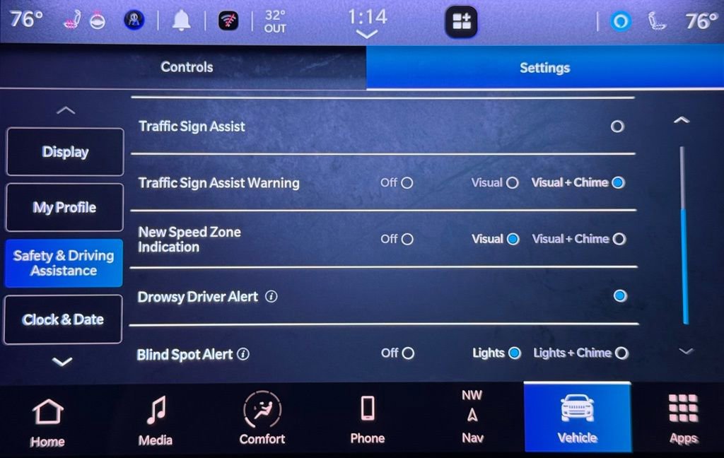 Used 2023 Jeep Compass Limited w/ Elite Group for (Red) Edition image 36