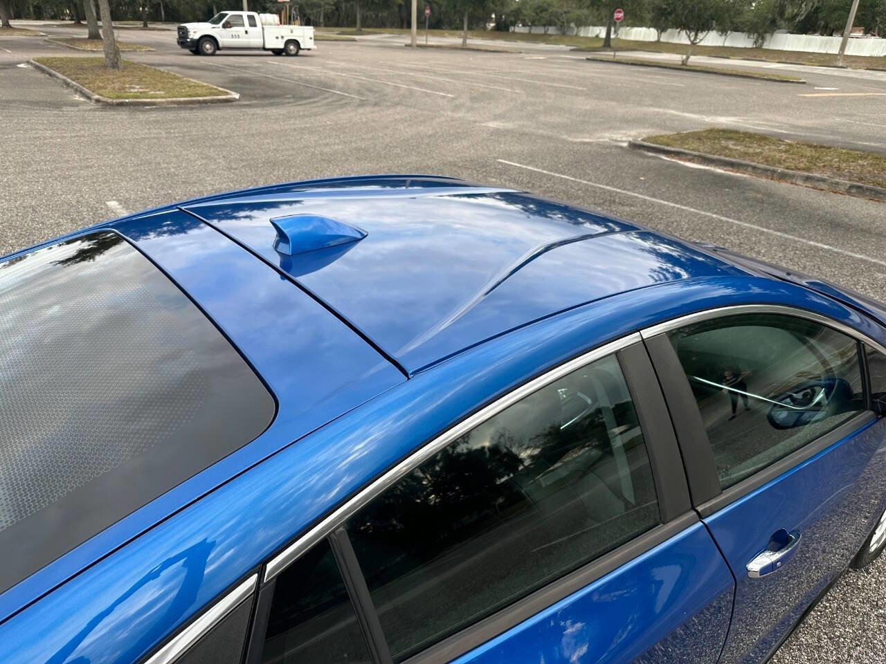 Used 2016 Chevrolet Volt Premier w/ Driver Confidence Package image 12