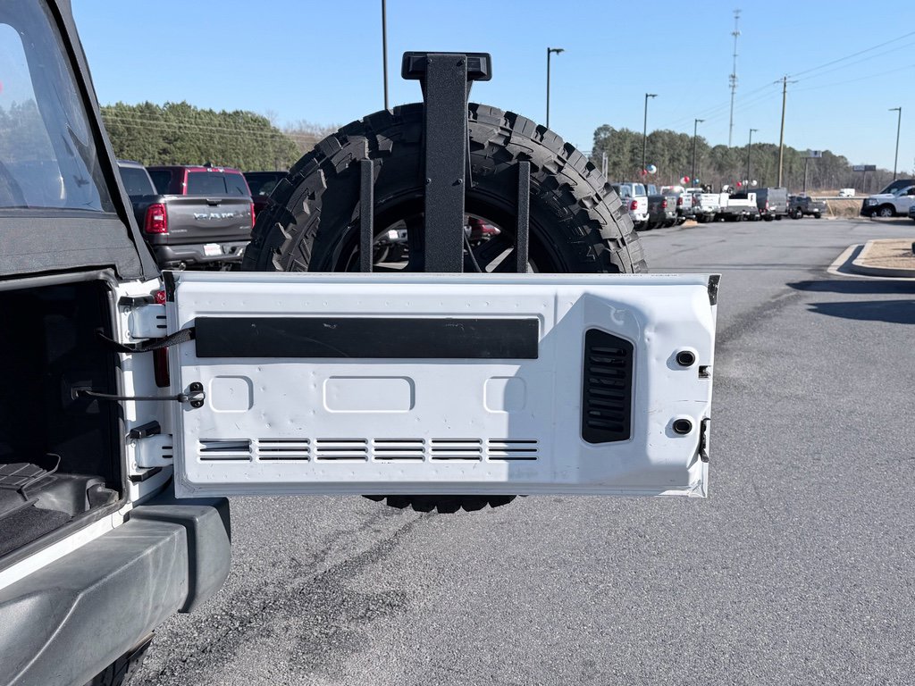 Used 2014 Jeep Wrangler Unlimited Sport image 9