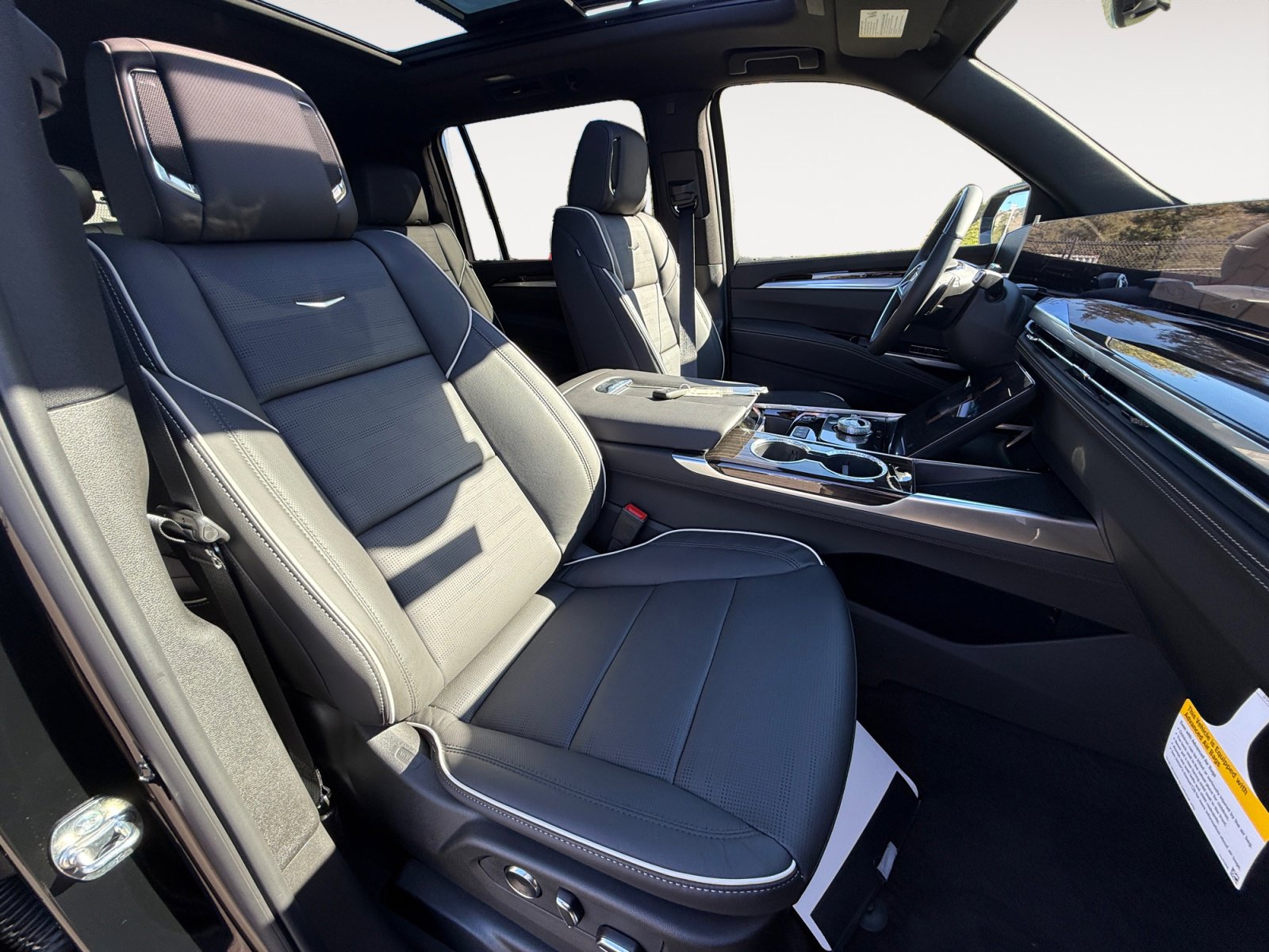 New 2026 Cadillac Escalade ESV Luxury w/ Touring Package image 19