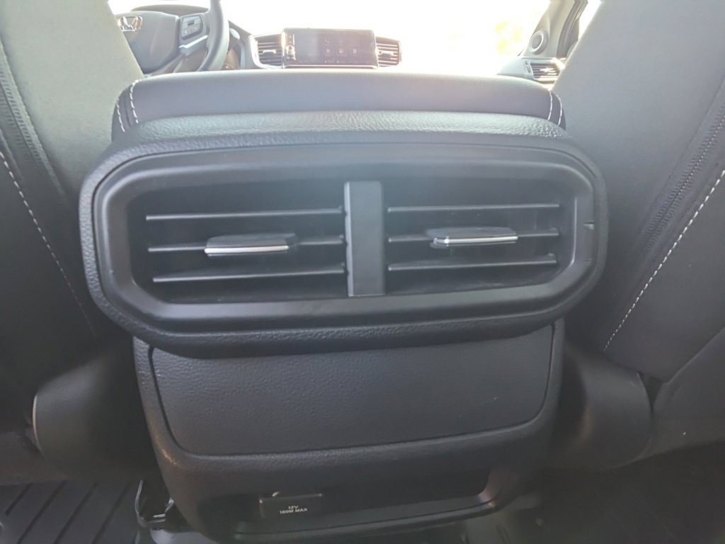 Used 2025 Honda Ridgeline Sport image 16