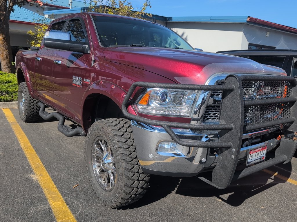 Used 2017 RAM 2500 Power Wagon Laramie AWD/4WD image 3