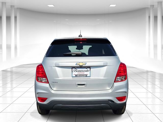 Used 2020 Chevrolet Trax LS w/ Tint and Cruise Package image 4