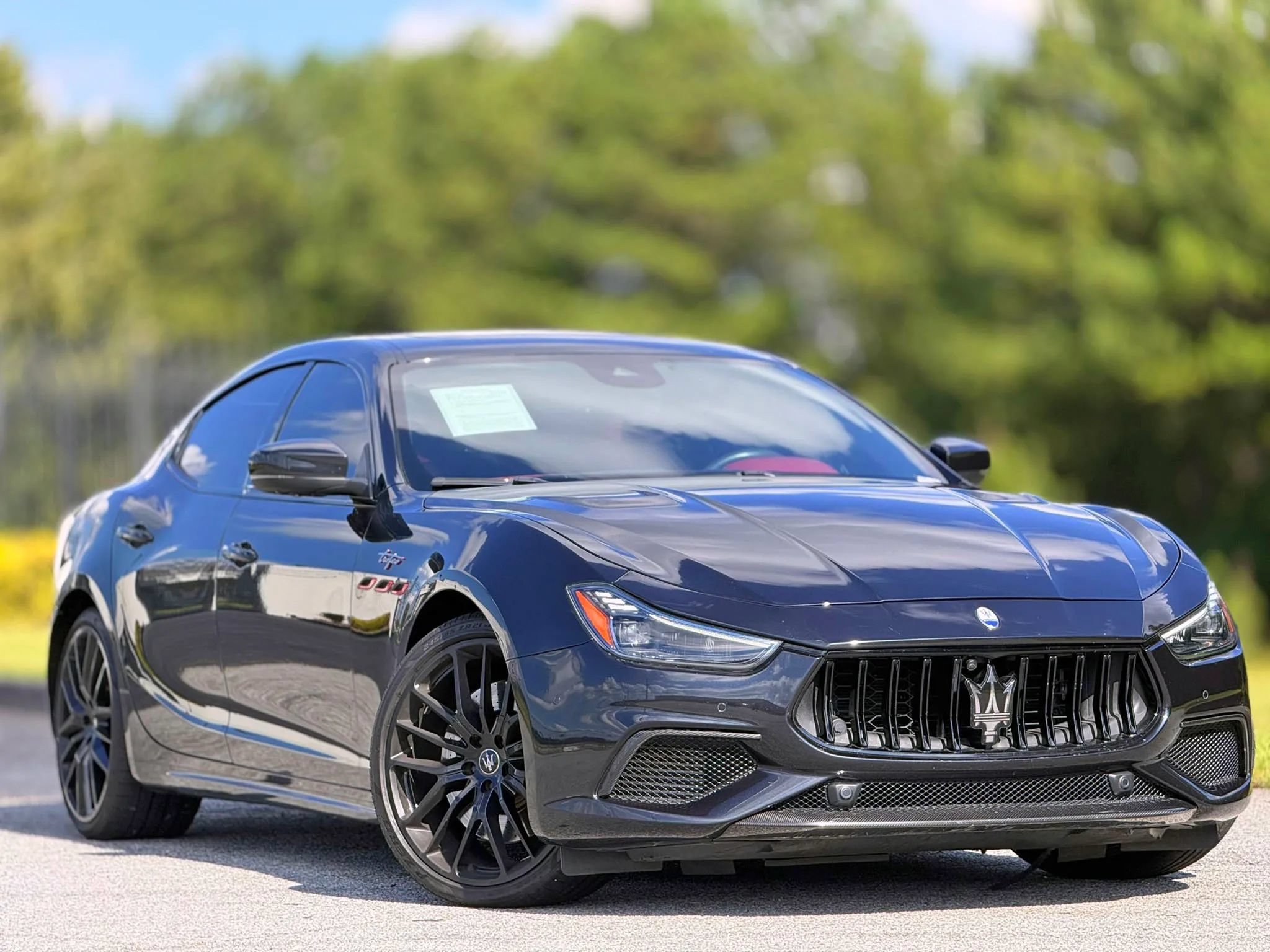 Used 2022 Maserati Ghibli Trofeo RWD image 4