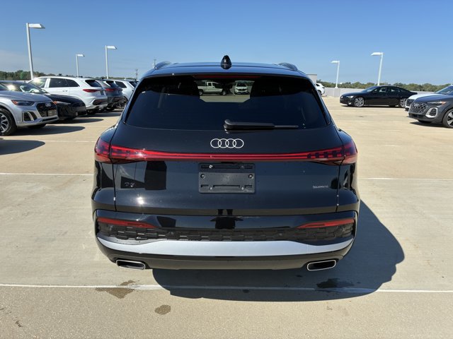 Used 2025 Audi Q5 Premium w/ Premium Plus AWD/4WD image 6