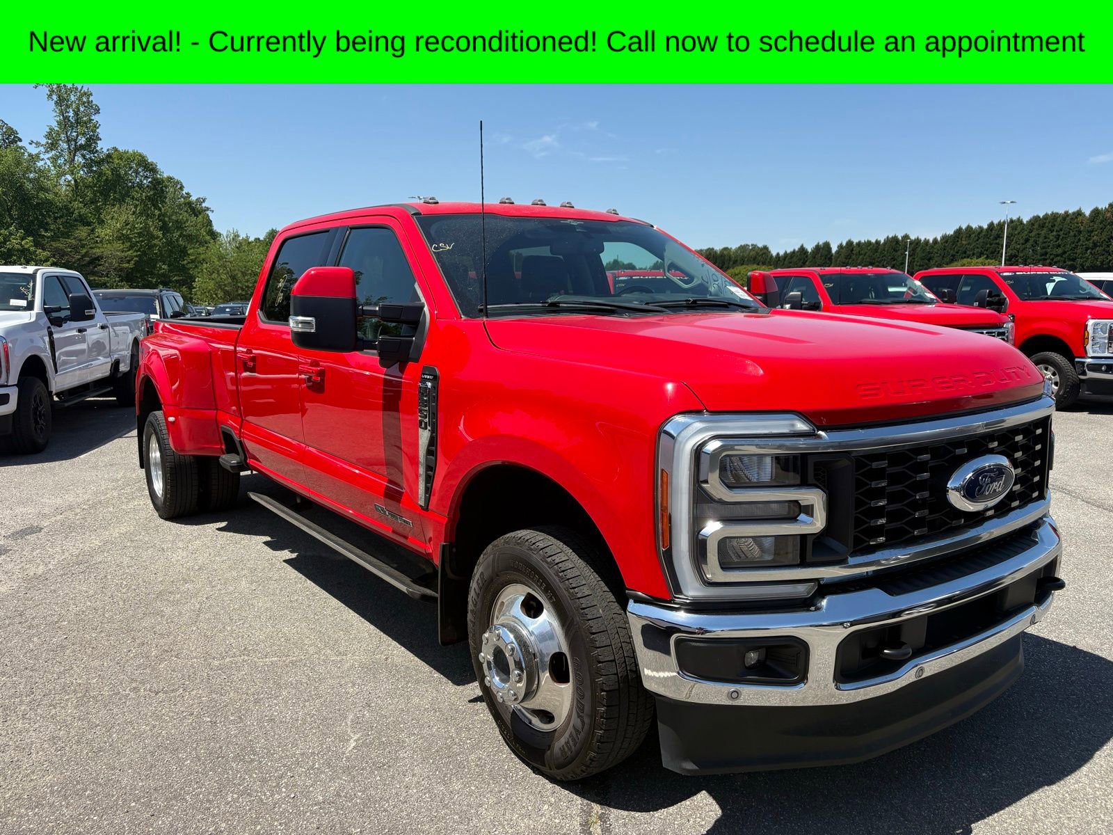 Used 2023 Ford F350 Lariat w/ Lariat Ultimate Package AWD/4WD image 1