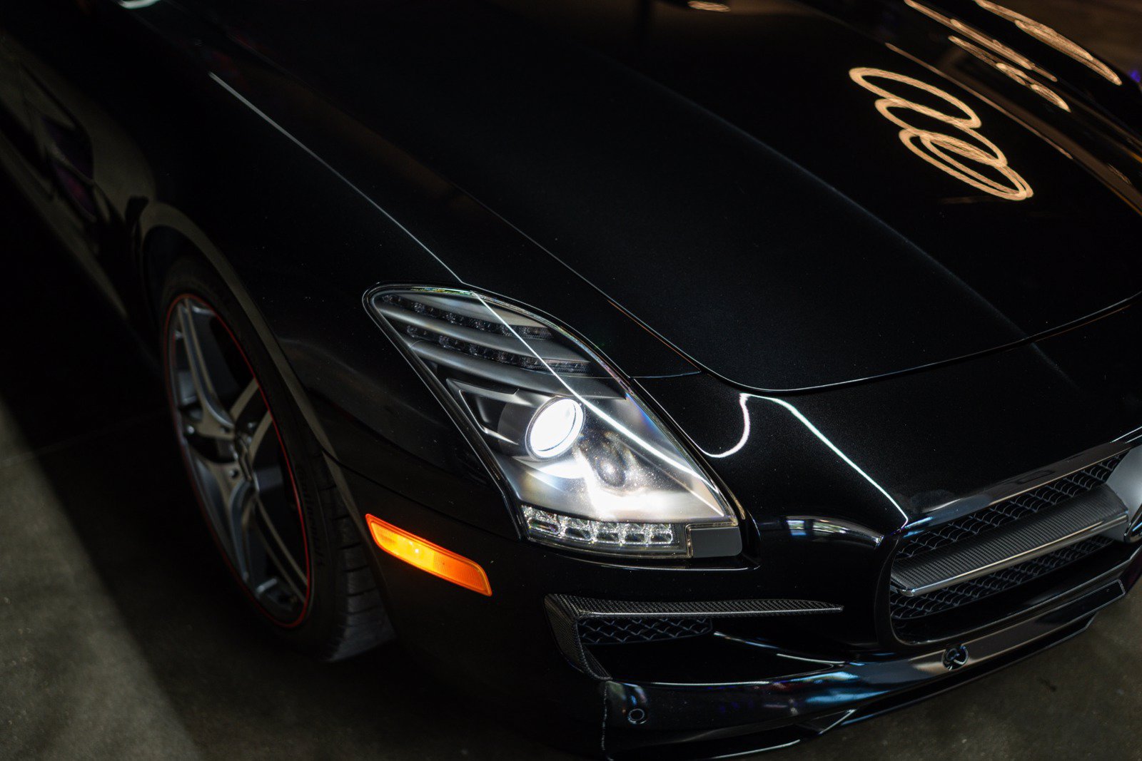 Used 2012 Mercedes-Benz SLS AMG Coupe image 8