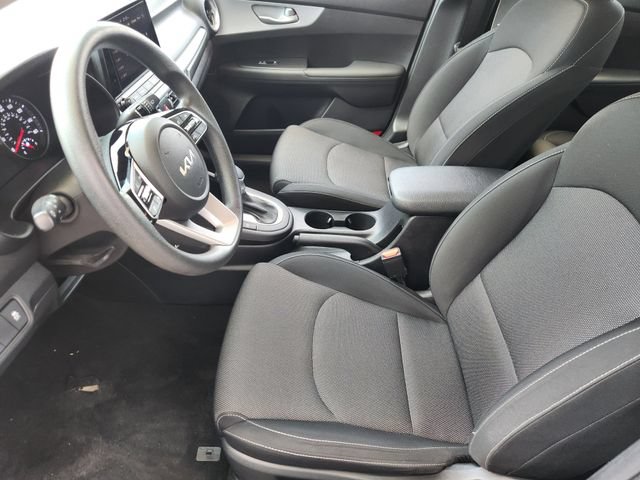Used 2024 Kia Forte LXS FWD image 9