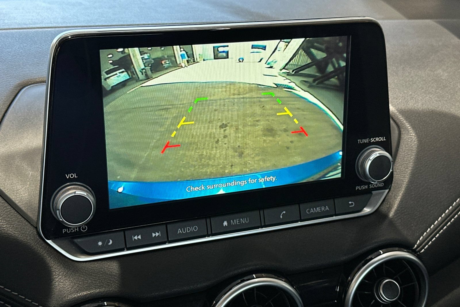 Used 2024 Nissan Sentra SV FWD image 18