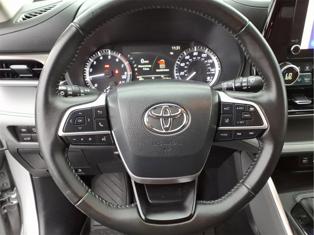 Used 2023 Toyota Highlander L image 20
