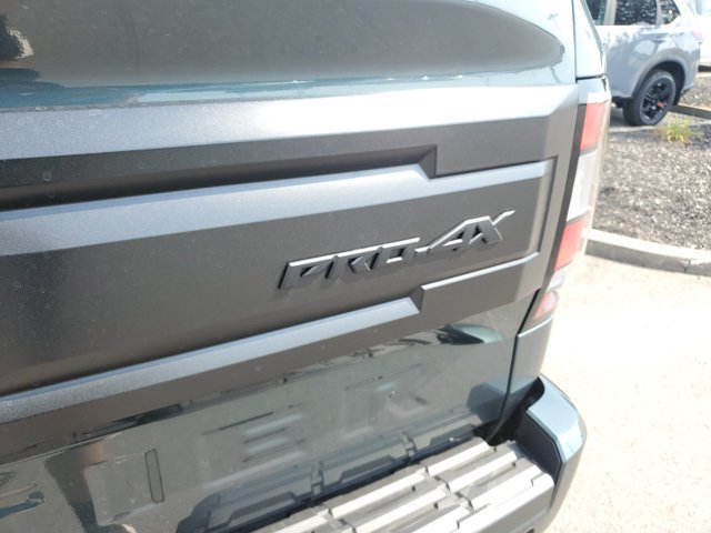 New 2027 Nissan Frontier PRO-4X w/ Pro Convenience Package AWD/4WD image 10