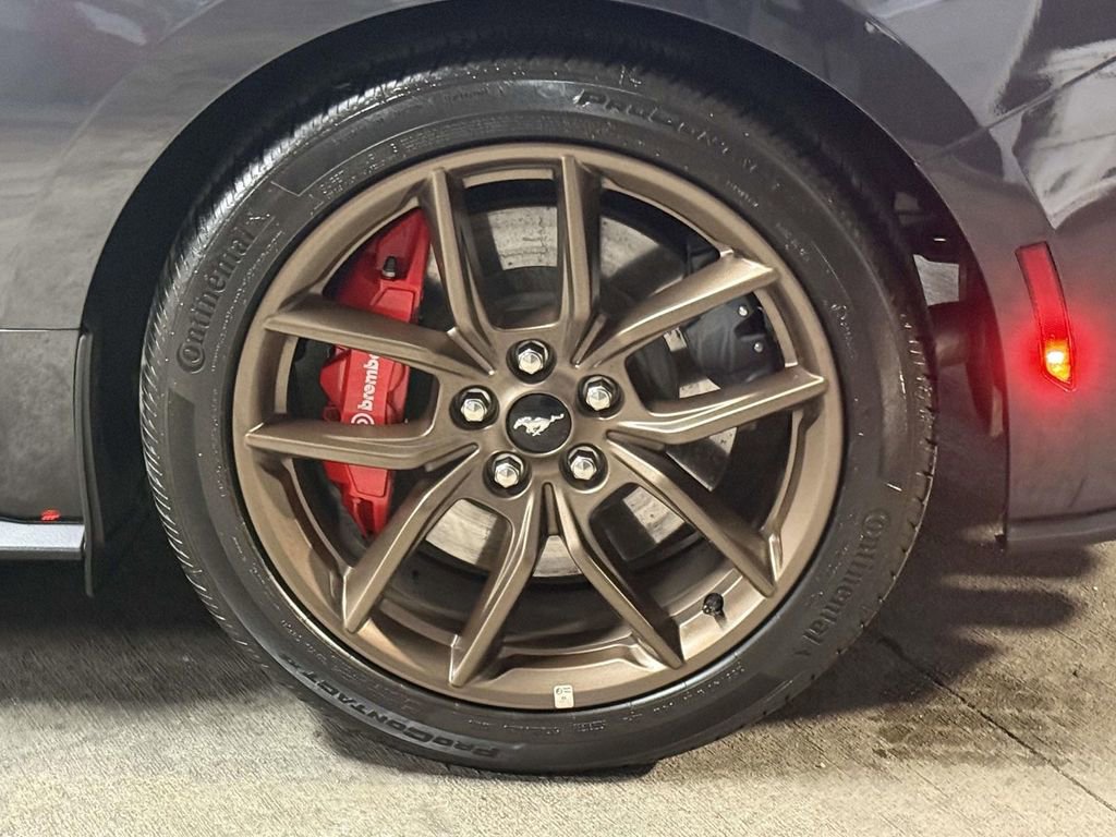 Used 2024 Ford Mustang GT Premium image 13