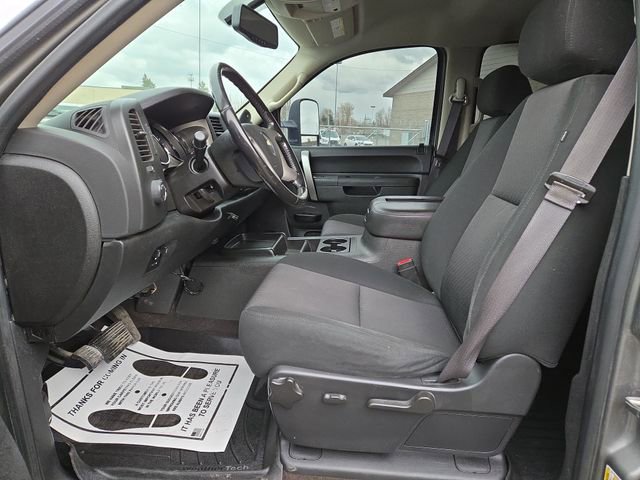 Used 2013 Chevrolet Silverado 2500 LT w/ Custom Sport Truck Package image 2