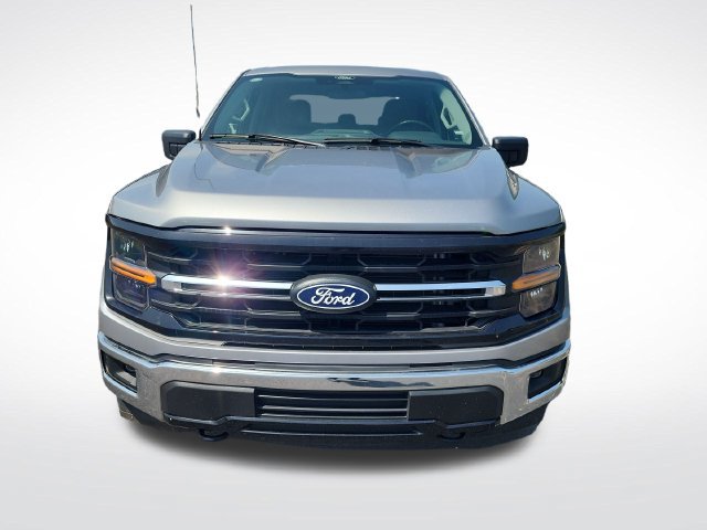 Used 2025 Ford F150 XLT w/ Equipment Group 301A Standard AWD/4WD image 8