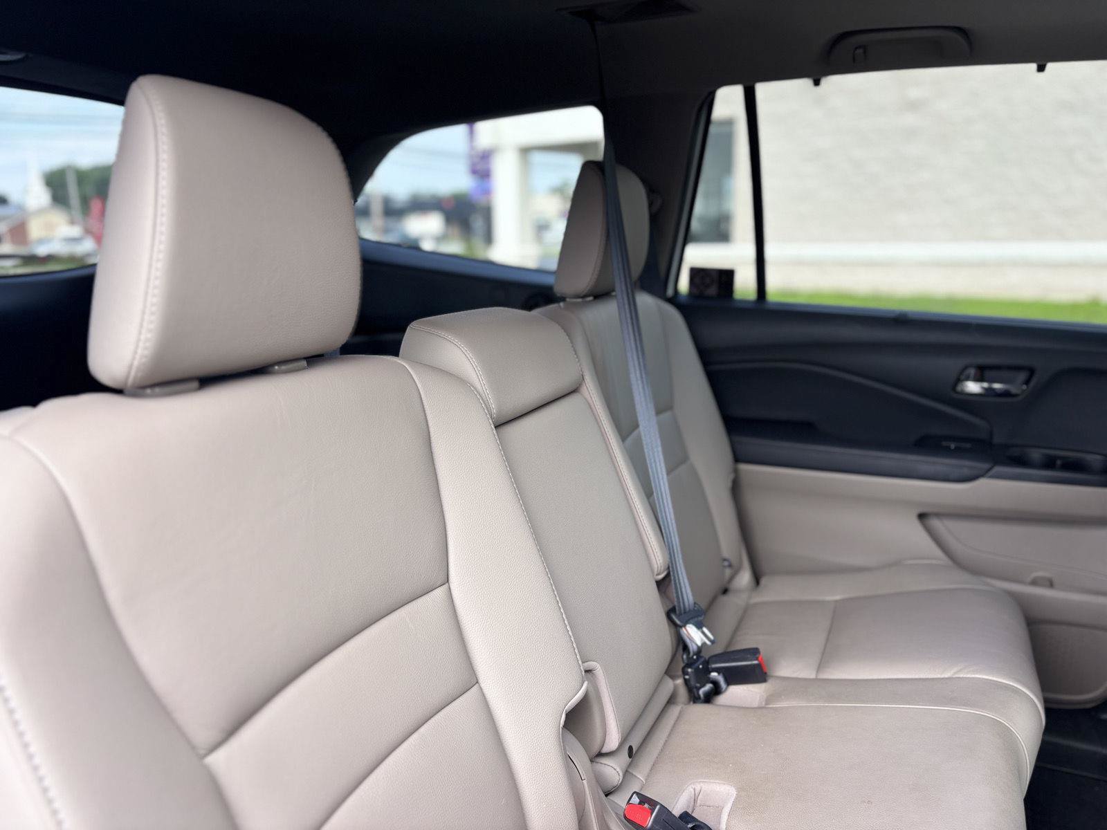 Used 2022 Honda Pilot EX-L image 15